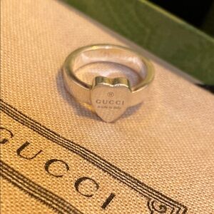 Gucci Heart Ring